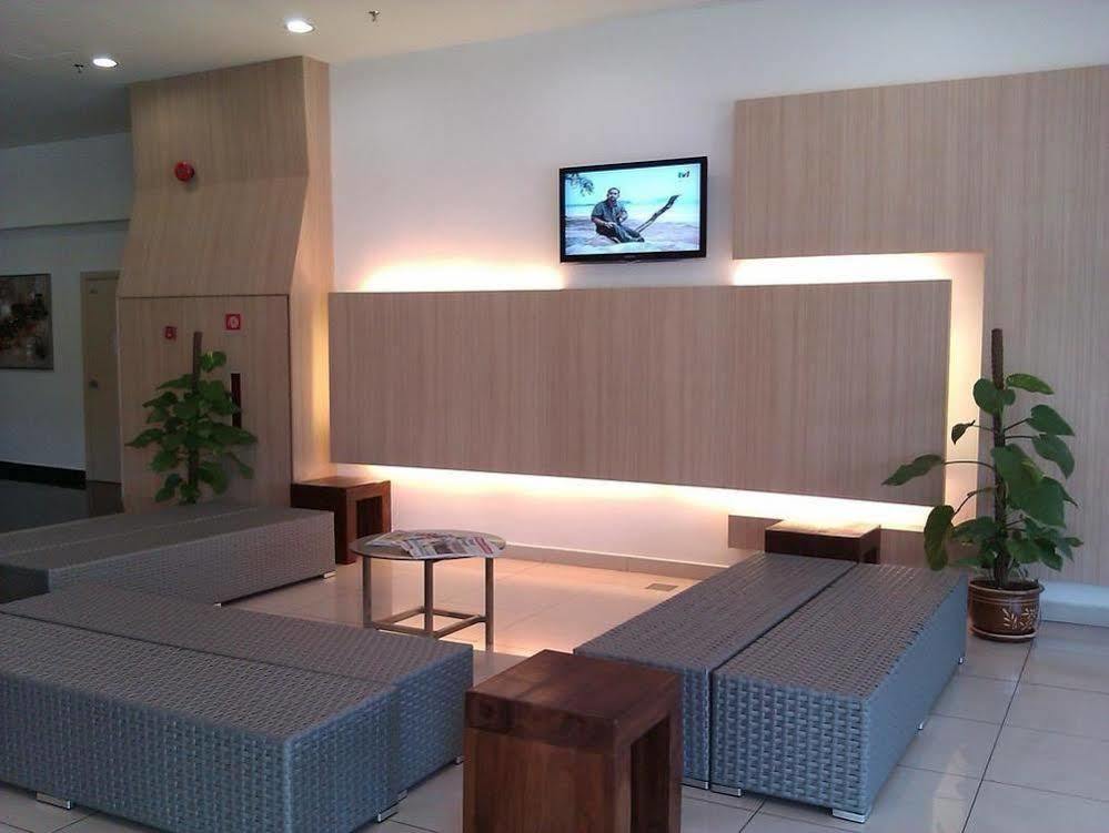 Nouvelle Hotel Johor Kulai Exterior foto
